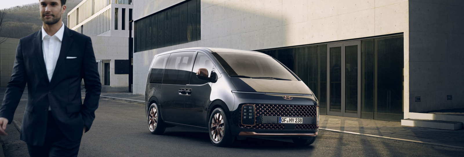 Дизайн STARIA | Футуристичний Мінівен | Перфект Моторс - фото 6