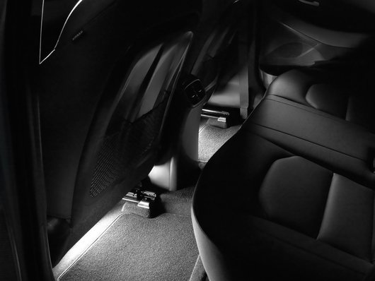 Світлодіодна підсвітка біла, для другого ряду сидінь - Аксесуари від офіційного дилера Hyundai в Дніпрі та області - фото 9